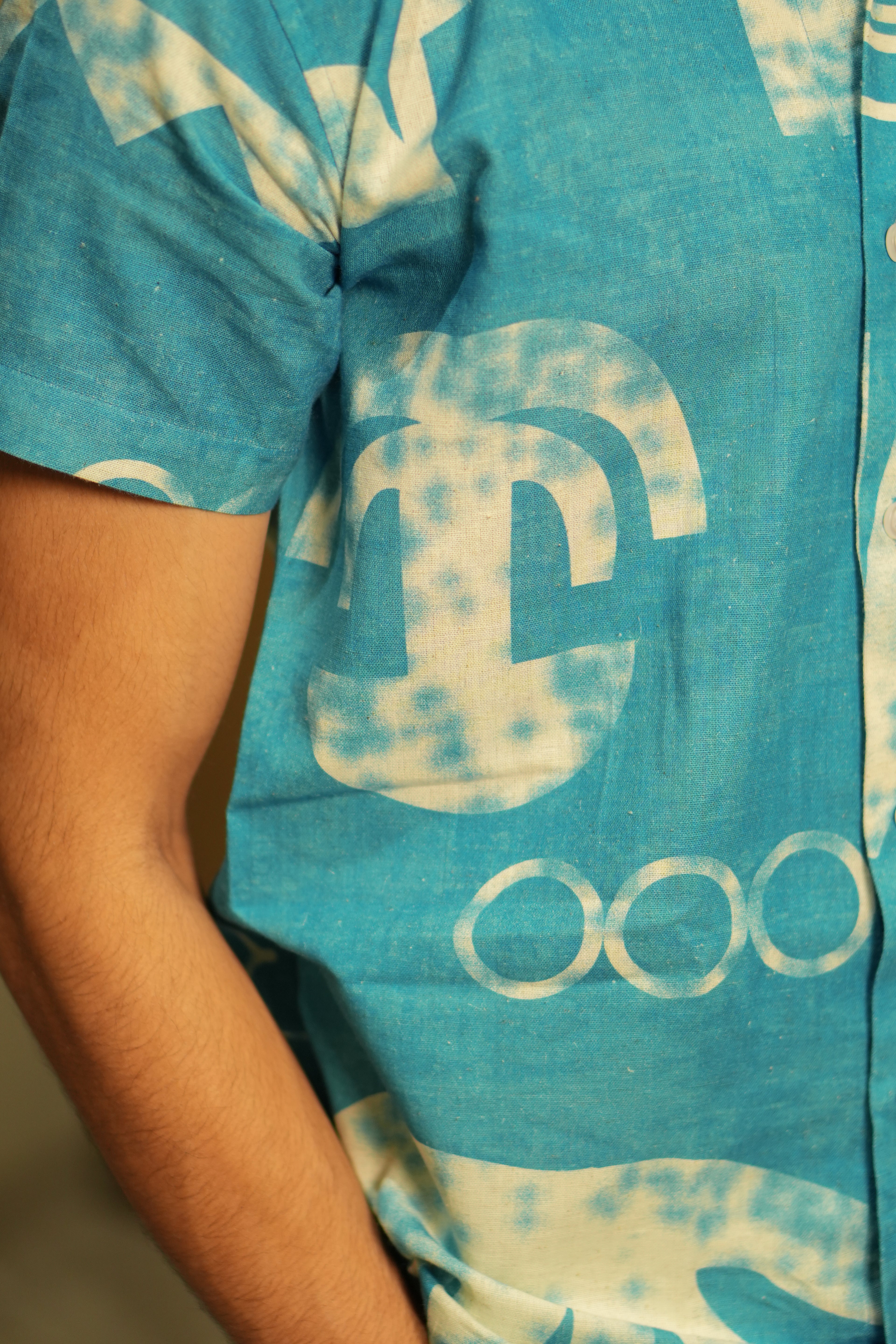 THE TROPIC ABSTRACT SHIRT