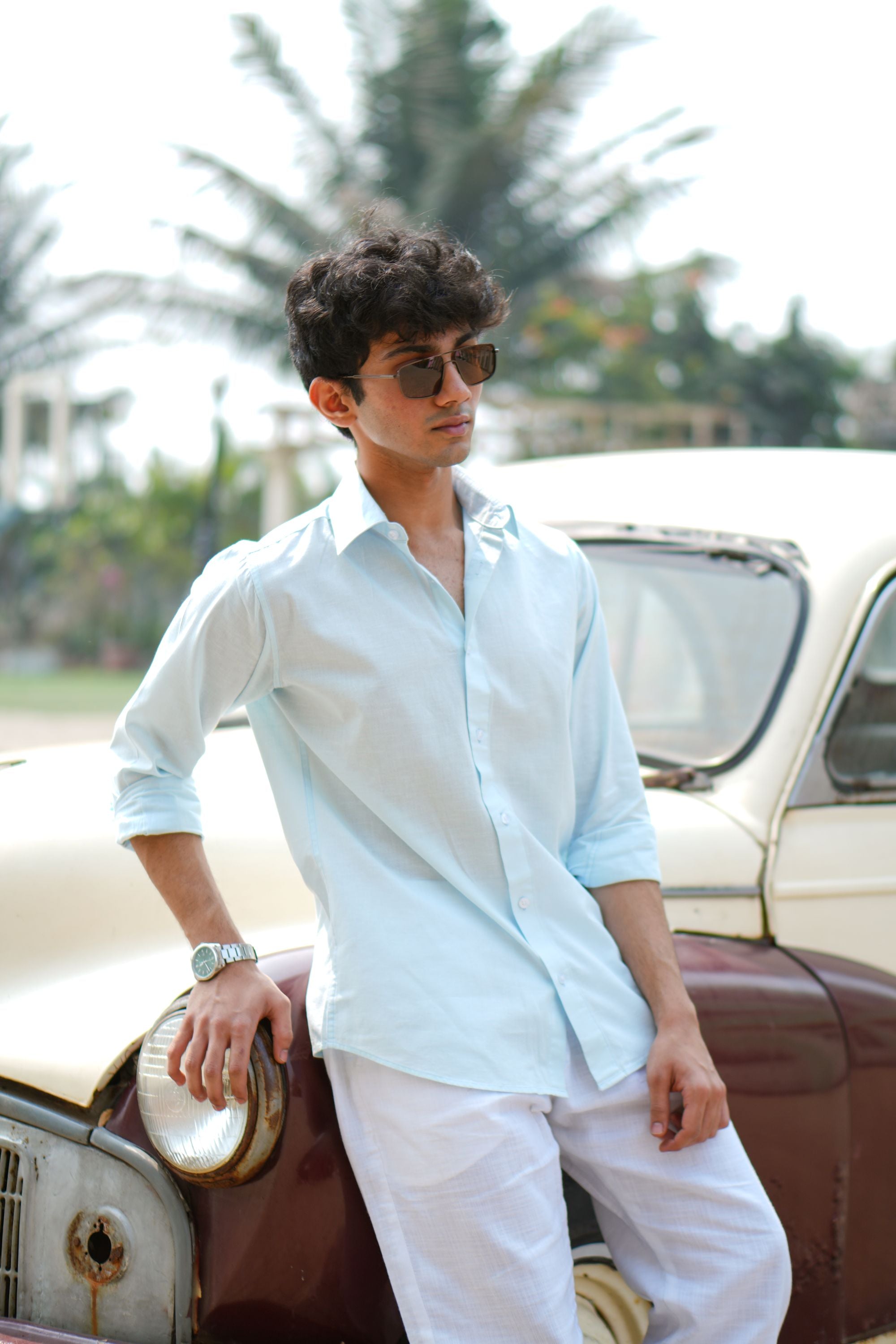 THE SUNLIT NUDE SHIRT